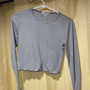 Black and white striped long sleeve size small